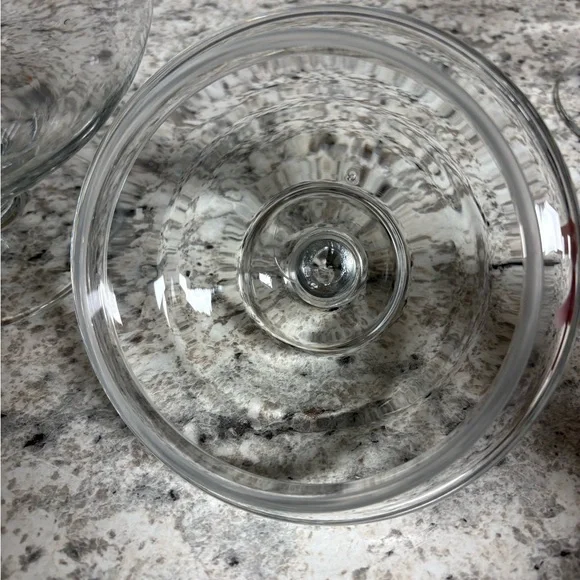 Elegant Glass Apothecary Jar - Picture 4 of 5